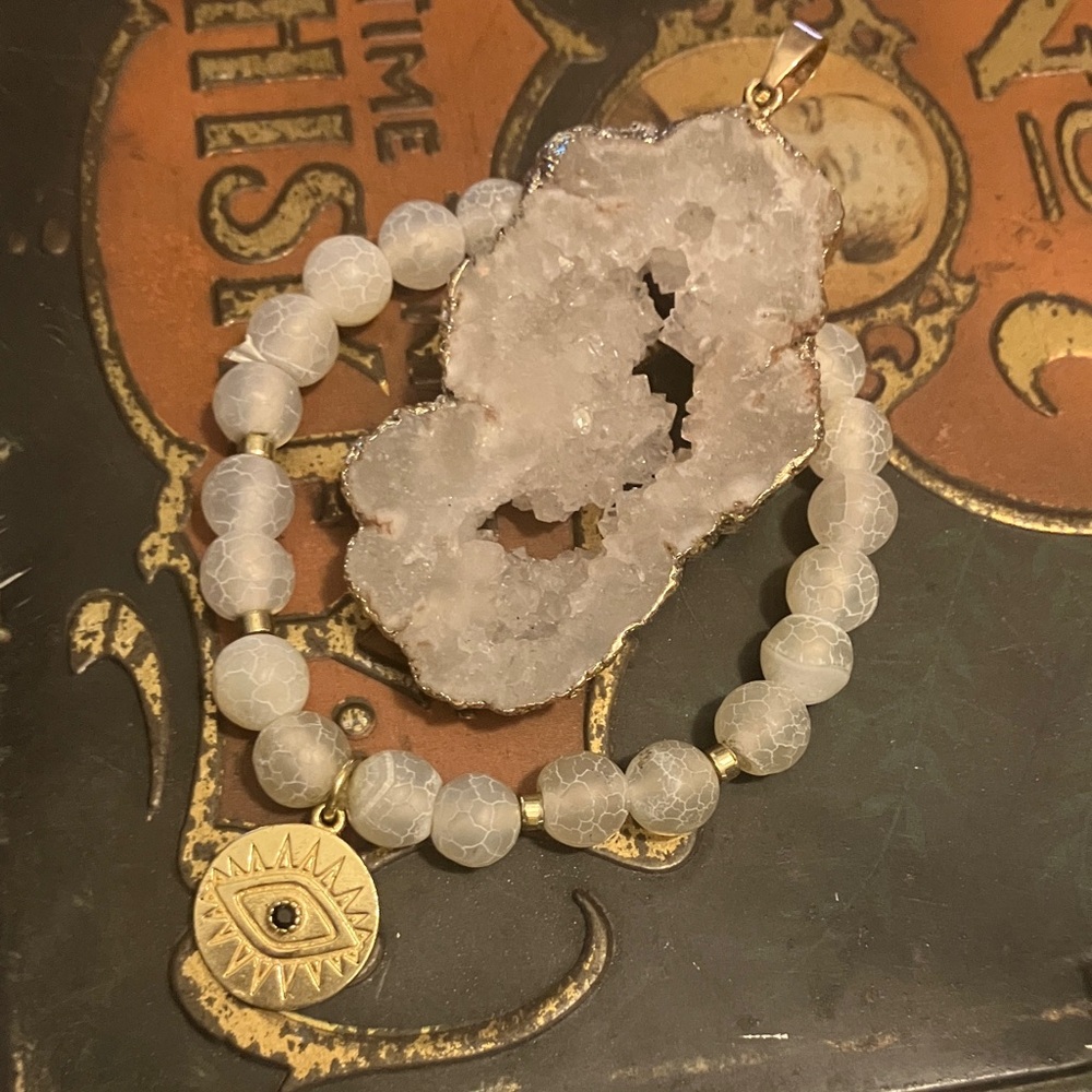 White Agate Druzy Bracelet with Gold Accents